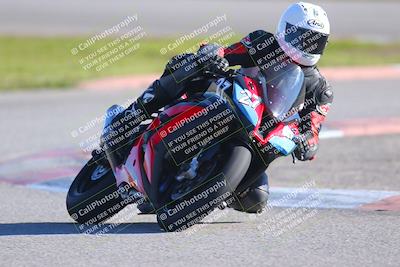 media/Jan-20-2023-Fastrack Riders (Fri) [[f2ad32aba3]]/Private/session 5 turn 13/
